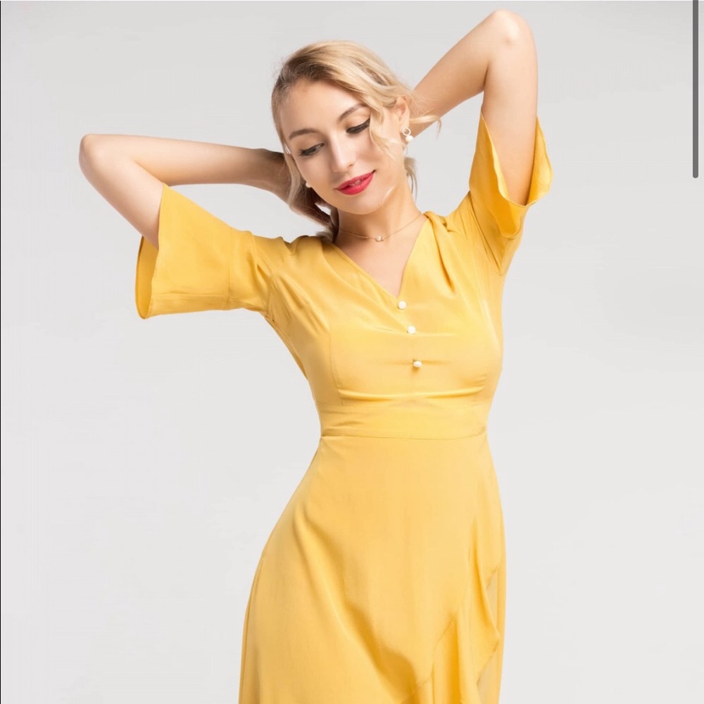 LILYSILK RUFFLE V NECK DRESS - Picture 2 of 5